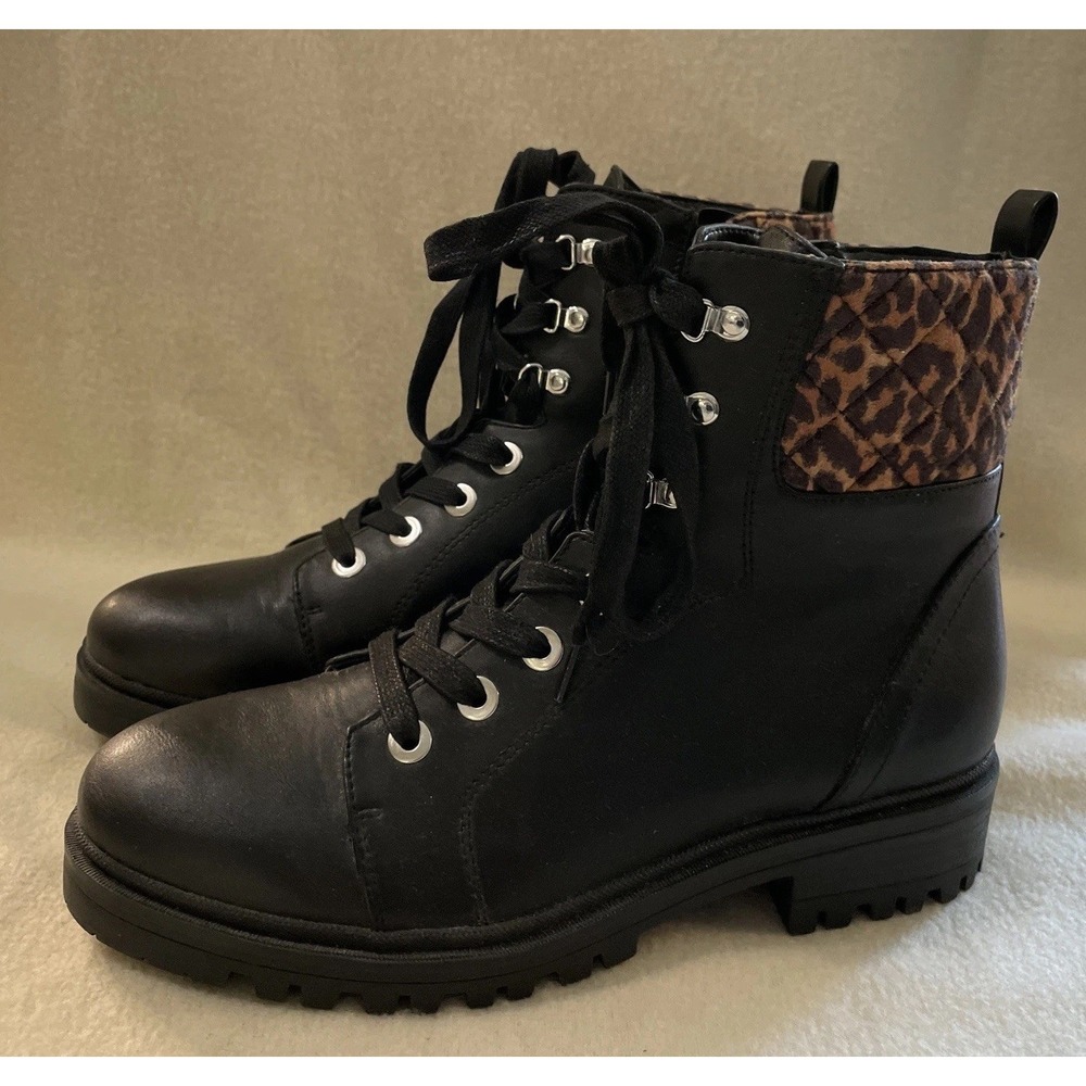 Nine West WYLIE3 Black Leopard Print Chunky Combat Boots Side Zip Lace up Size 9